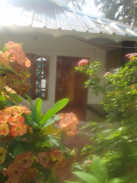Karthik Villa Varkala Exterior photo